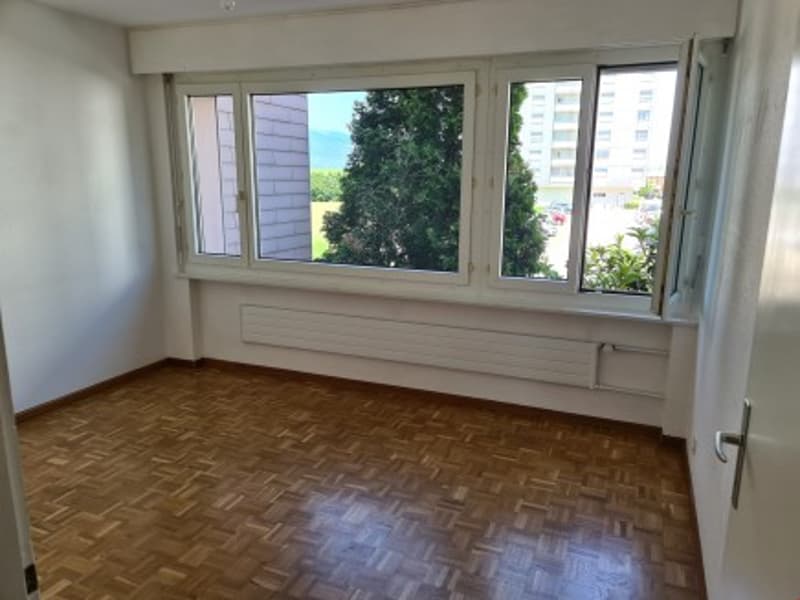 Appartement 3 pièces lumineux avec balcon à Laténa (2)