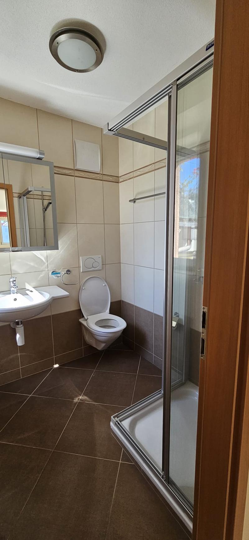 Magnifique appartement en duplex de 4.5 pièces avec vue sur le lac à Neuchâtel (13)