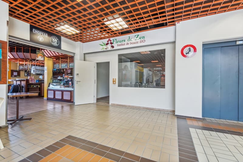 local dans centre commercial (1)