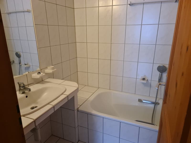 Appartement de 3 pièces CHF 1'010.- CC (4)
