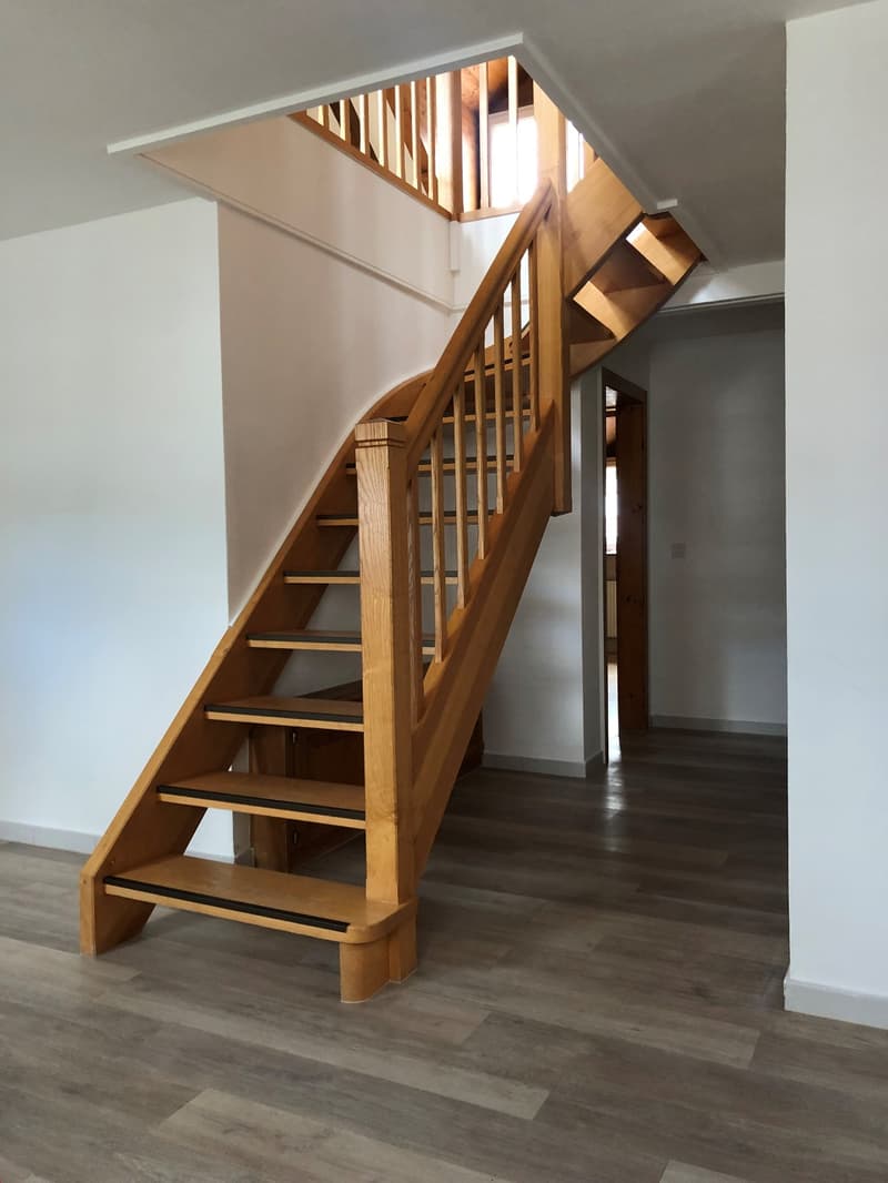 Grand 3.5 pièces en duplex proche de toutes les commodités (5)