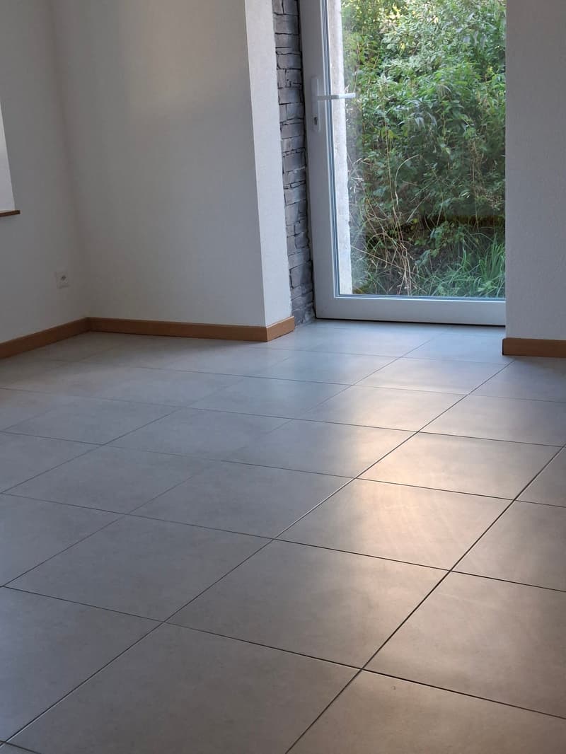 Appartement 3 pièces lumineux au rez-de-chaussée à Le Locle (5)