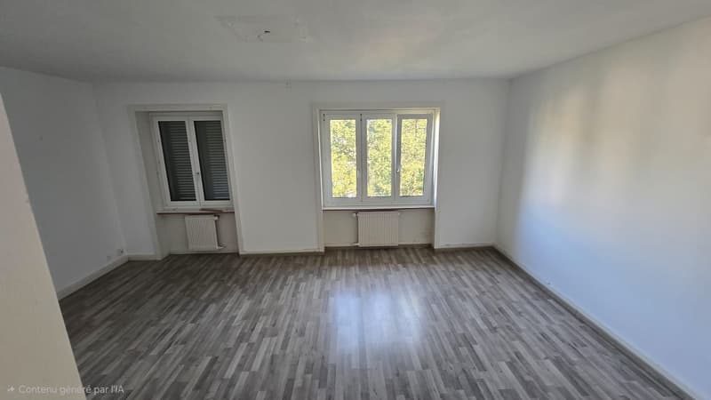 Spacieux appartement de 4.5 pièces à louer au Locle (6)
