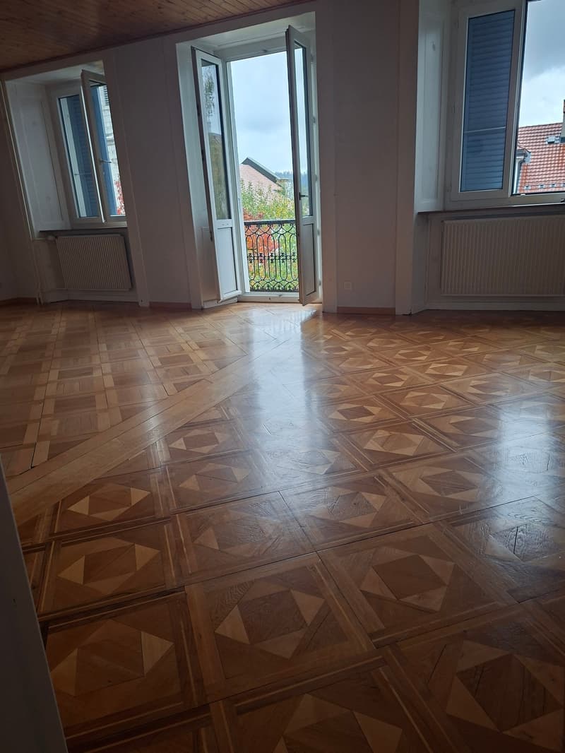 Spacieuse maison de 9 pièces à louer à La Chaux-de-Fonds (14)