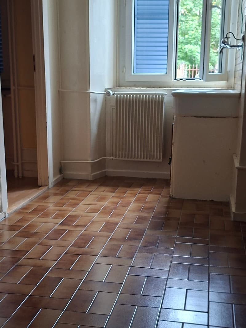 Spacieuse maison de 9 pièces à louer à La Chaux-de-Fonds (11)