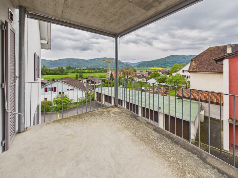 Spacieux appartement de 3.5 pièces avec balcon à Boécourt (6)