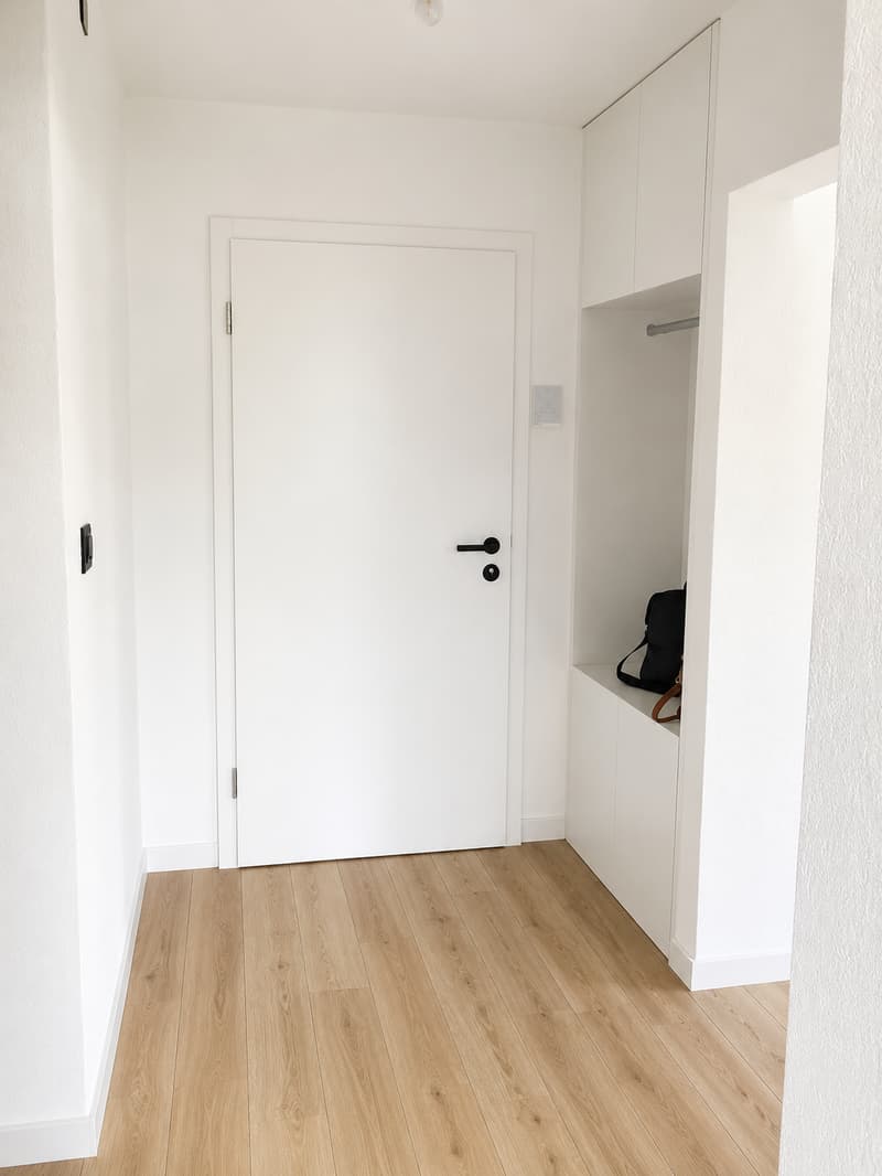 Appartement de 3,5 pièces entièrement rénové avec 2 balcons (6)