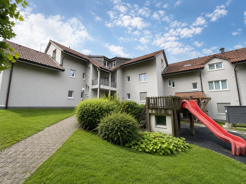 Appartement de 3,5 pièces entièrement rénové avec 2 balcons (8)