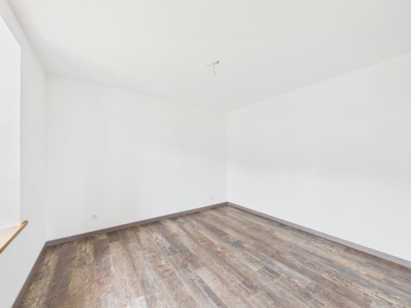 Très bel appartement de 2,5 pièces à Courfaivre (7)