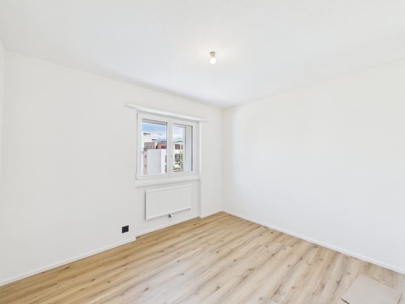 Superbe appartement de 3.5 pièces entièrement rénové au style moderne (7)
