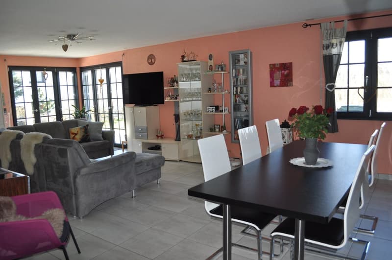 Magnifique Villa de 8 pièces à Porrentruy – Élégance et Confort (6)