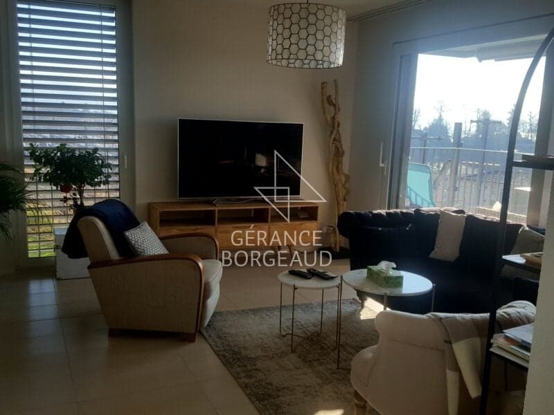Superbe appartement de 3.5 pièces dans un immeuble moderne (2)