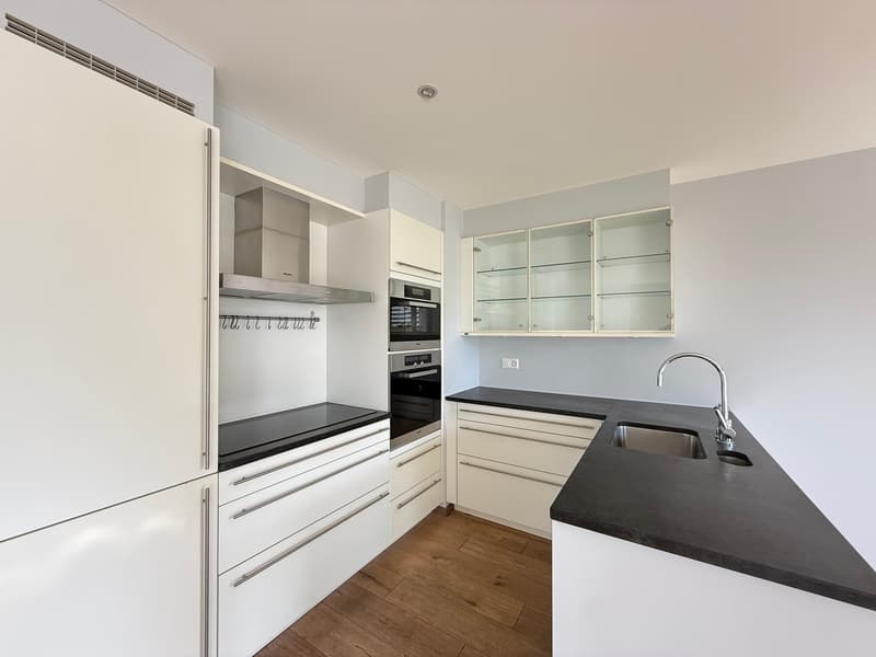 Très grand 3.5 pièces avec balcon ! (2)