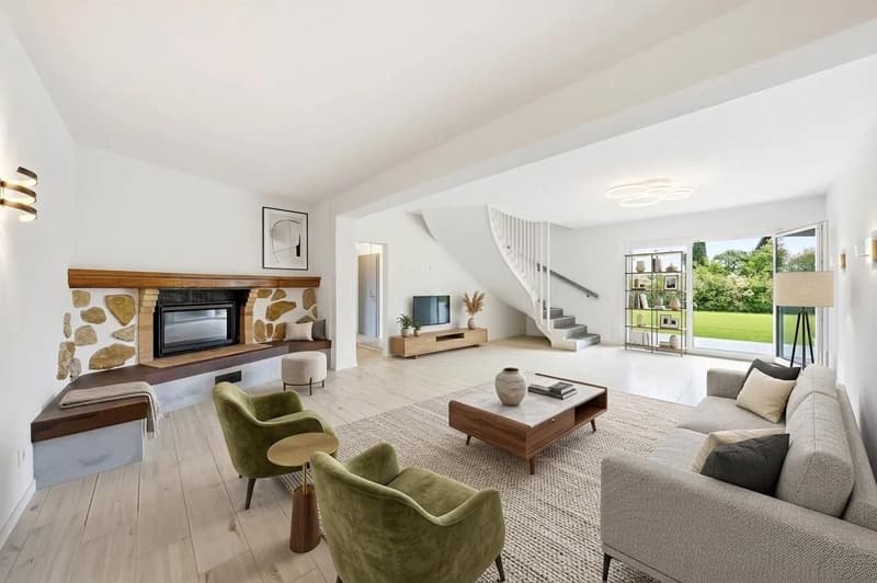Genolier-Fully renovated 4-bedroom house (4)
