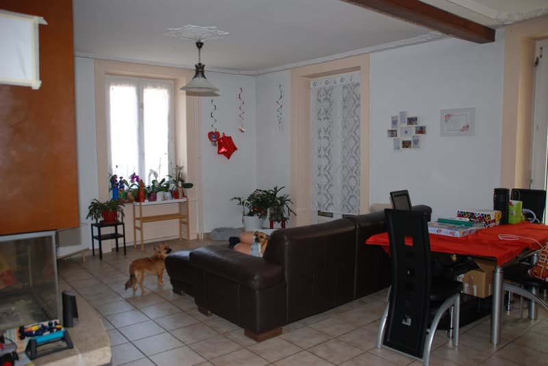 Immeuble Locatif à Peseux de 3 appartements, local commercial et garages (8)