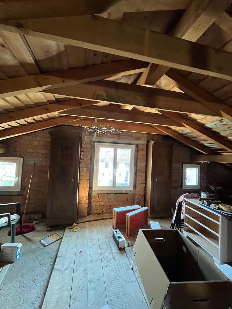 Maison famililae de 7 pièces à Châtillon (25)