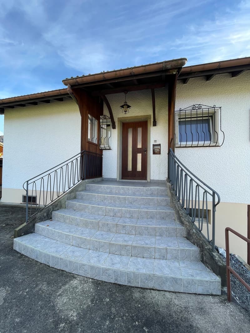 Magnifique maison familiale de 7 pièces à Montsevelier (11)
