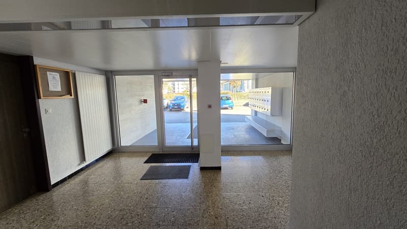 Magnifique appartement de 3,5 pièces avec balcon à Delémont (3)
