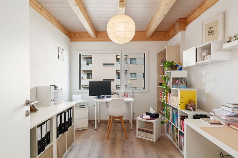Spacieuse maison individuelle de 6.5 pièces à Courgenay avec espace professionnel indépendant (11)