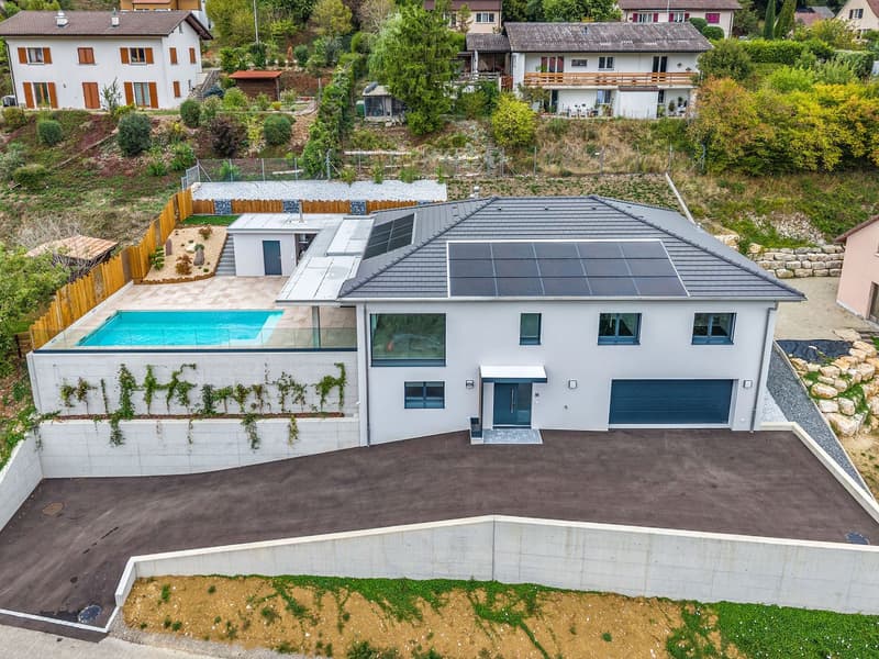 Villa individuelle de haut-standing, labellisée Minergie-P, de 7.5 pièces à Chevenez (1)