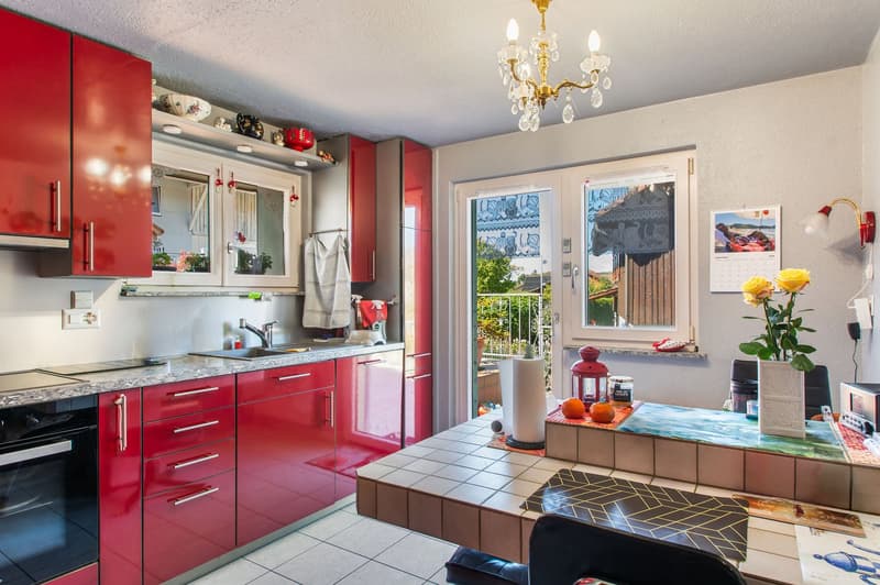 Spacieuse maison individuelle de 10 pièces à Lugnez (3)