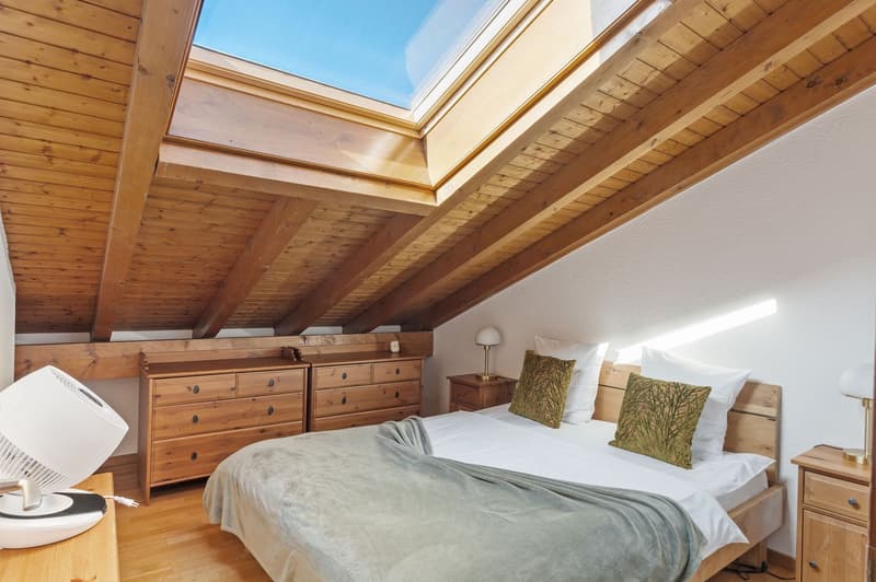 Lumineux appartement, meublé, de 2.5 pièces en duplex à Saillon (8)