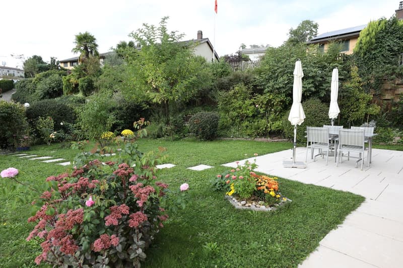 En exclusivité! Très belle maison contiguë (4)