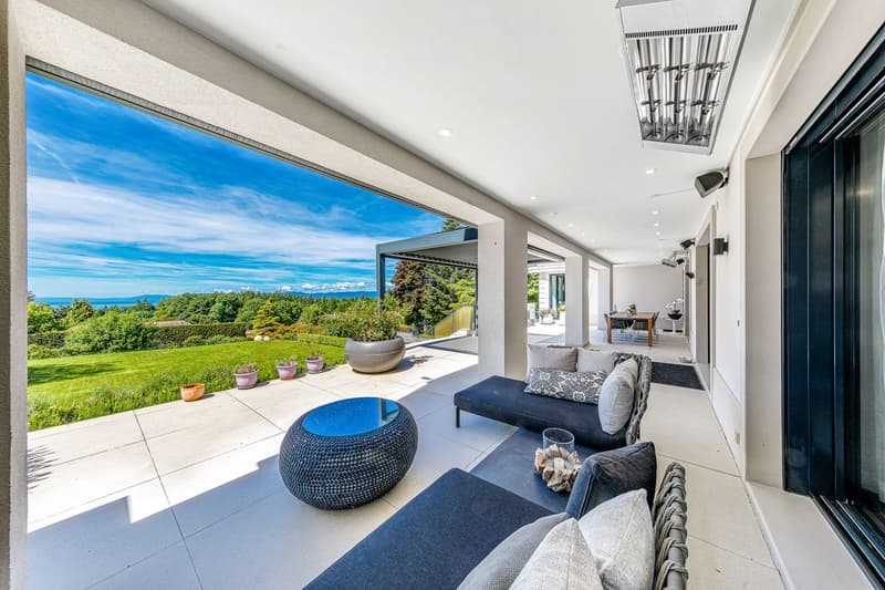 Villa d'exception avec vue, piscine et tranquillité absolue (2)