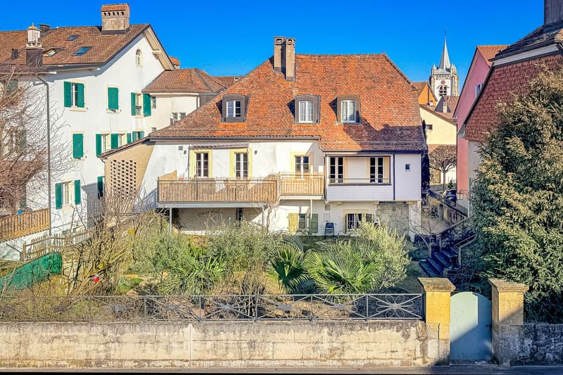 Magnifique duplex proche de toutes les commodités (2)