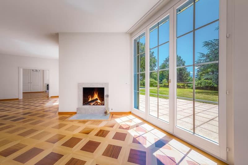 Magnifique propriété familiale avec piscine et vaste parcelle (8)