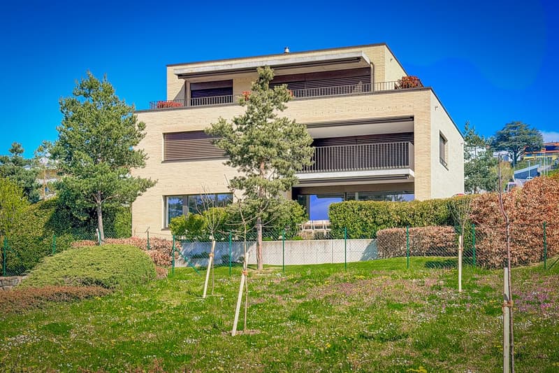 Appartement 7.5p de standing avec jardin & proche des rives (1)