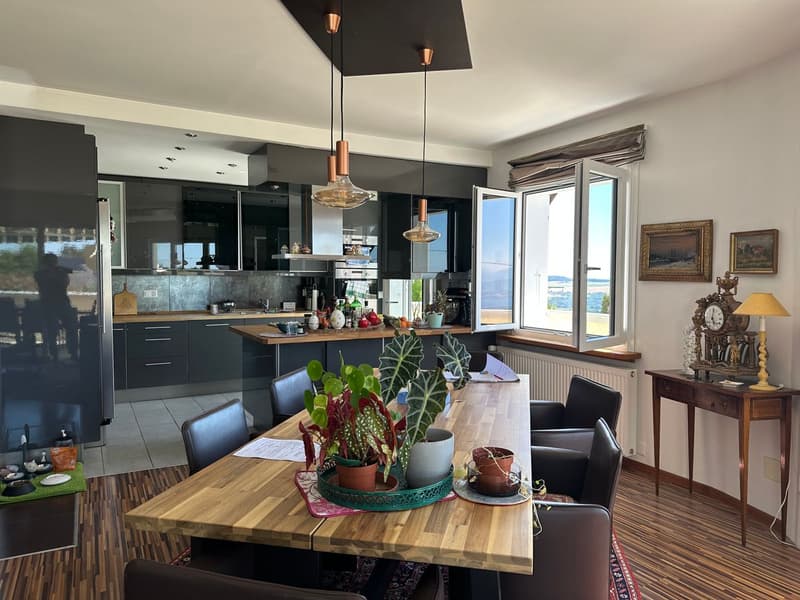 Charmante maison avec vue époustouflante sur le lac et le Mt-Blanc! (6)