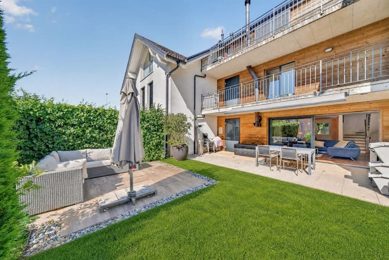 Appartement en duplex avec jardin et grand disponible, à 15 minutes de Lausanne (2)