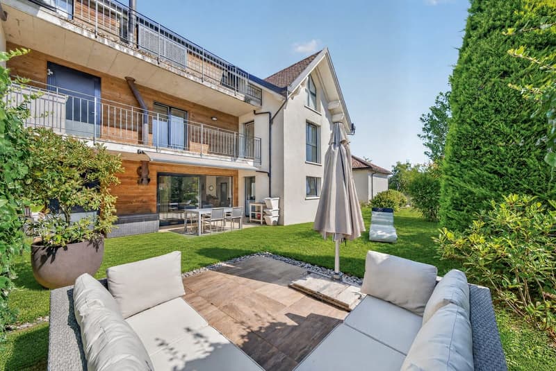 Appartement en duplex avec jardin et grand disponible, à 15 minutes de Lausanne (1)