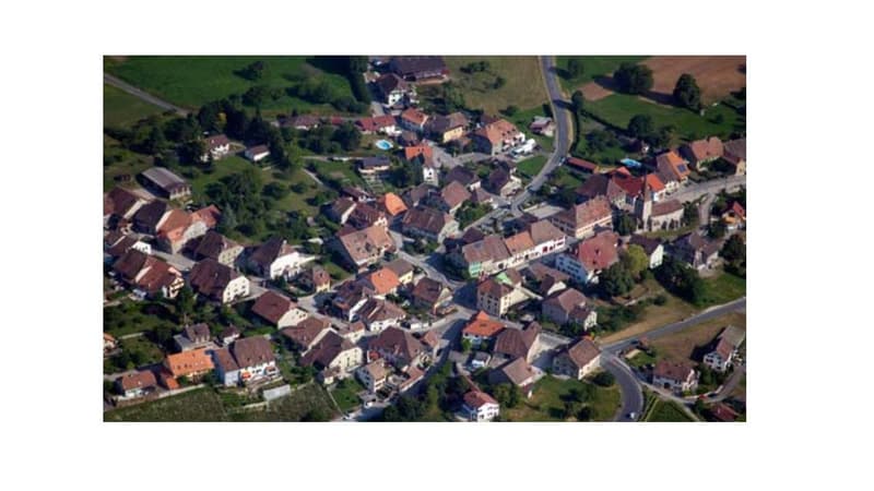 Calme et vue au centre du village de Rances, à proximité d'Yverdon et d'Orbe (2)