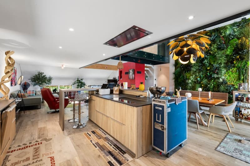 EN EXCLUSIVITE: Un bijoux de 230 m2 situé à 15 minutes d'Epalinges liant luxe, calme et espace. (7)