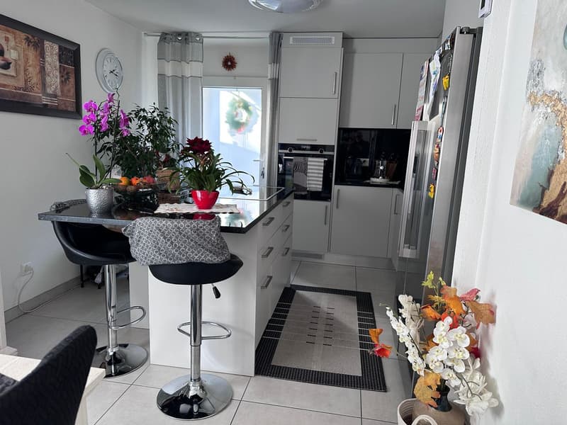 Appartement d'exception à Saxon avec terrasse dallée et jacuzzi (7)