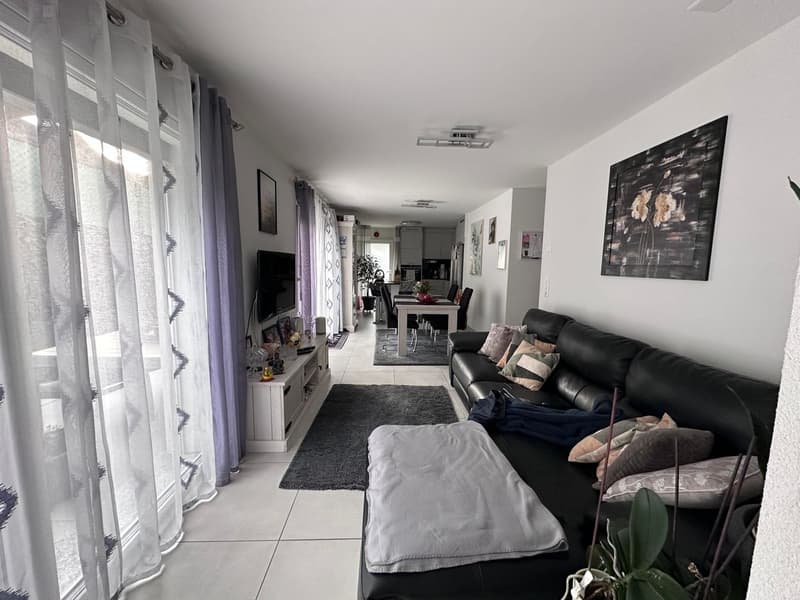 Appartement d'exception à Saxon avec terrasse dallée et jacuzzi (5)