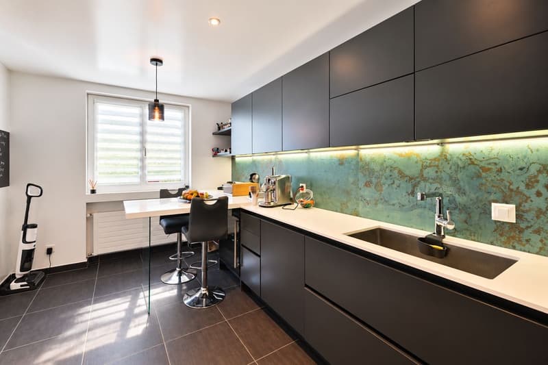 Élégant appartement de 5 pièces au coeur d'un parc arboré (6)