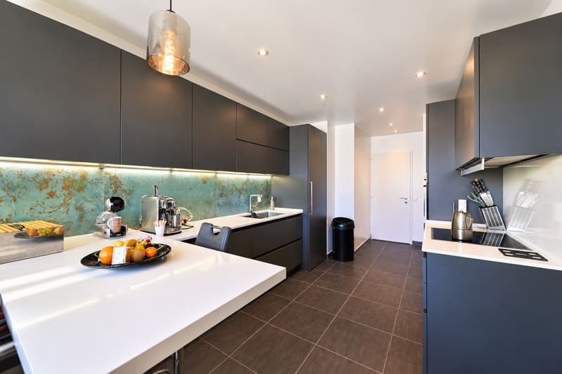 Élégant appartement de 5 pièces au coeur d'un parc arboré (7)