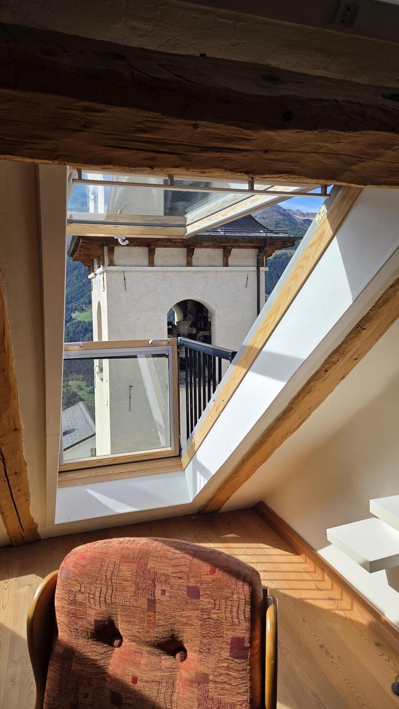 Spacieux duplex en attique rénové de 4,5 pièces à Saint-Luc (8)