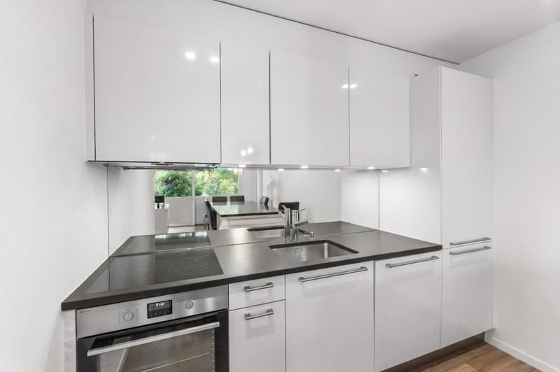 Appartement moderne de 2.5 pièces avec terrasse et jardin privatif (10)