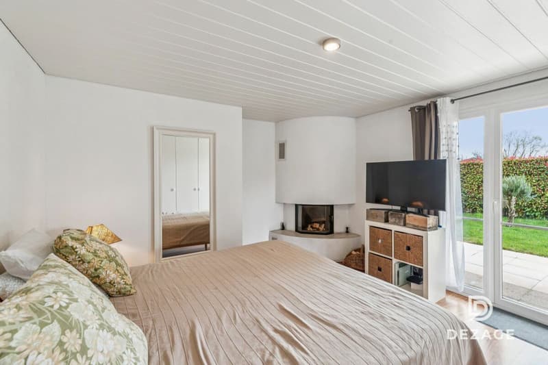 Villa avec vue lac, entièrement rénovée & divisée en plusieurs logements (3)