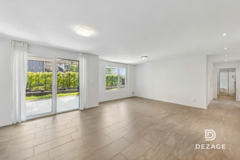 Appartement de 3,5 pièces en rez-de-jardin, idéalement situé à 5 minutes de Bulle. (3)