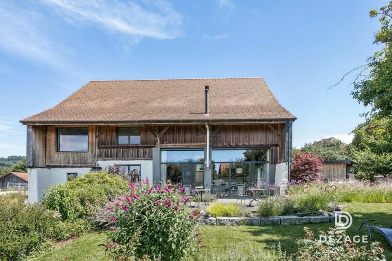 Ferme rénovée avec installations équestres et revenu énergétique. (1)