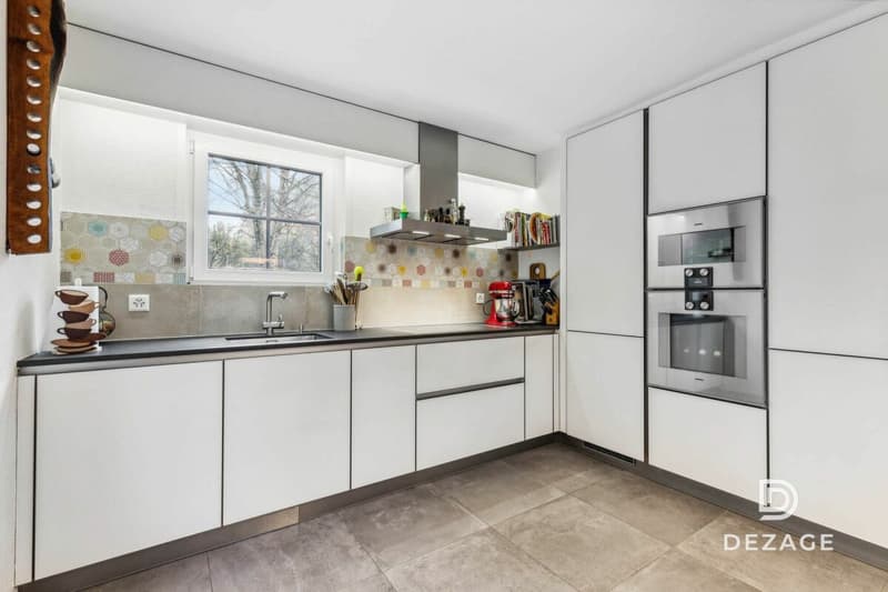 Maison bourgeoise rénovée à 10 minutes de Lausanne (10)