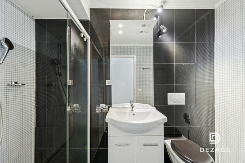 Immense appartement avec 4 chambres, à 2 minutes des écoles et commerces ! (10)