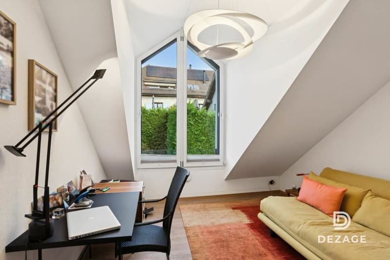 Magnifique duplex esprit maison avec ascenseur direct, jardin et vue imprenable sur le Lac ! (7)