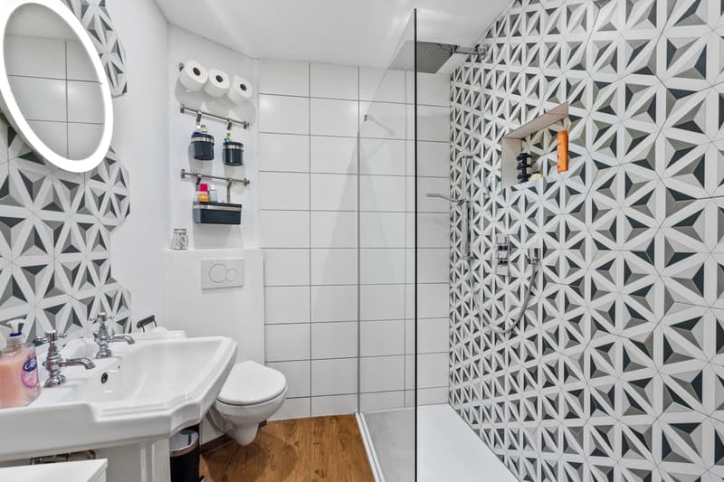 Spacieuse maison familiale au coeur du village de Vallamand (10)