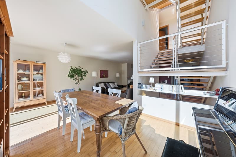 Maison mitoyenne spacieuse avec échappée sur le lac (11)